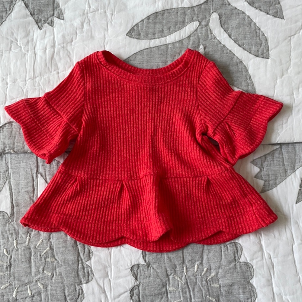 *Toddler girls* Scalloped top